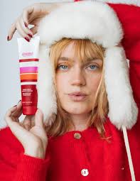 Macrobiome focused skincare